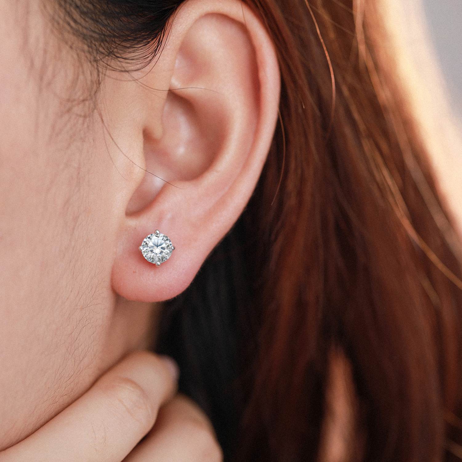 0.2ct-10ct Screw Back Round Cut Stud Earrings - TUHE Jewelry