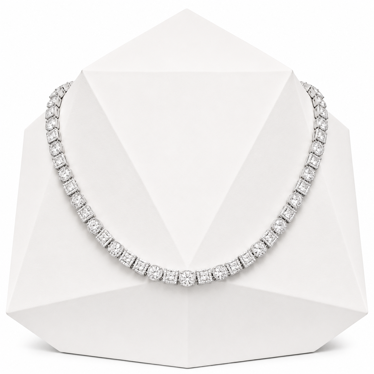 8mm S925 Moissanite Iced Clover Seal Halo Link Chain
