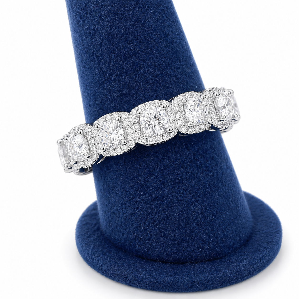 6.5mm Cushion Cut Band Ring