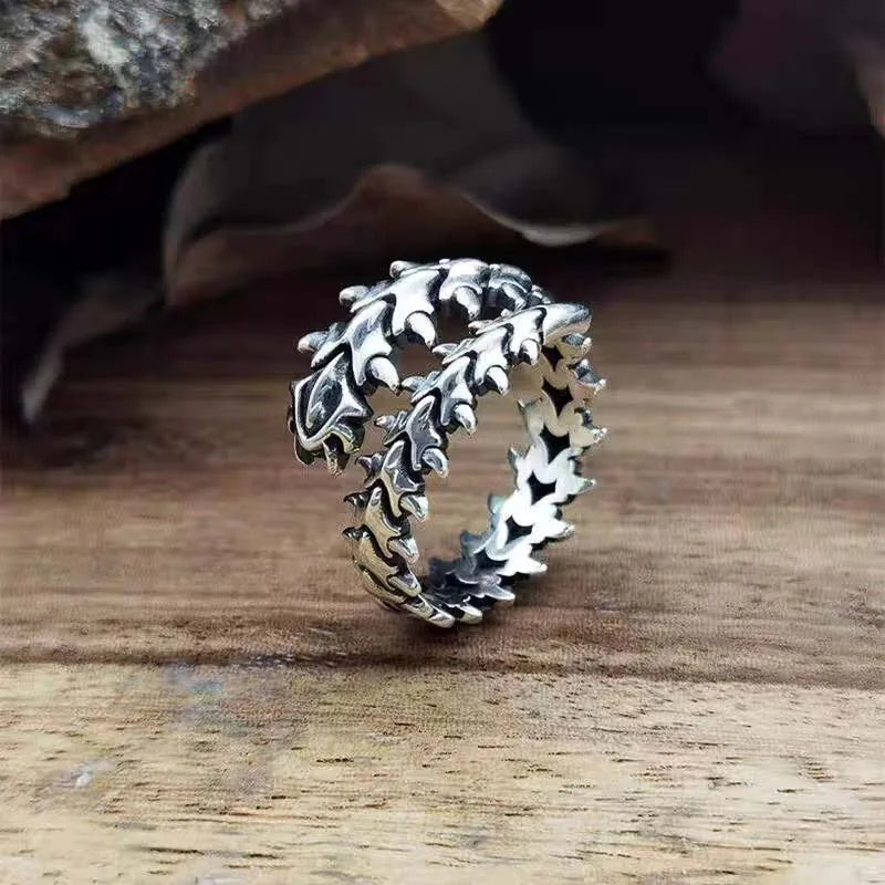 Vintage Gothic Spine Ring for Women