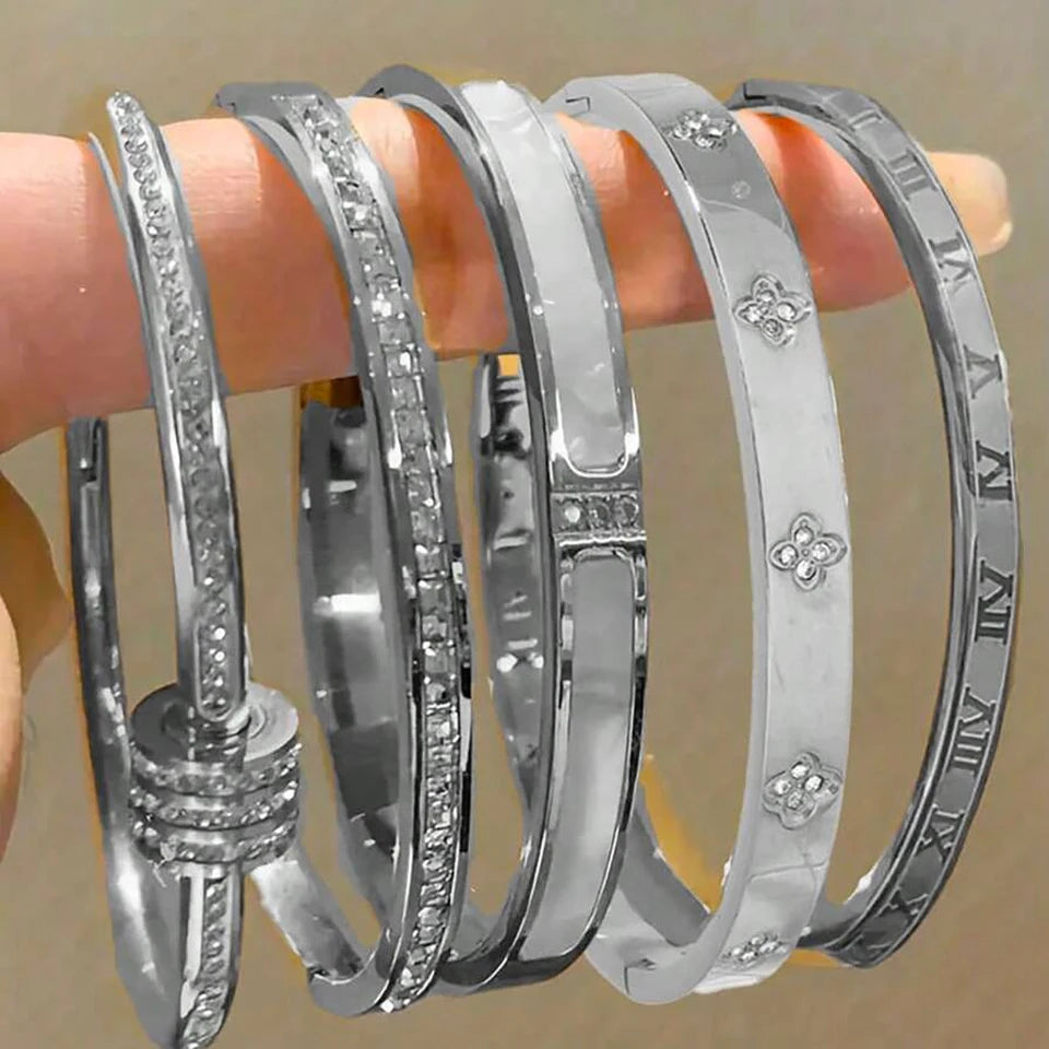 Roman Numeral Bracelet Set